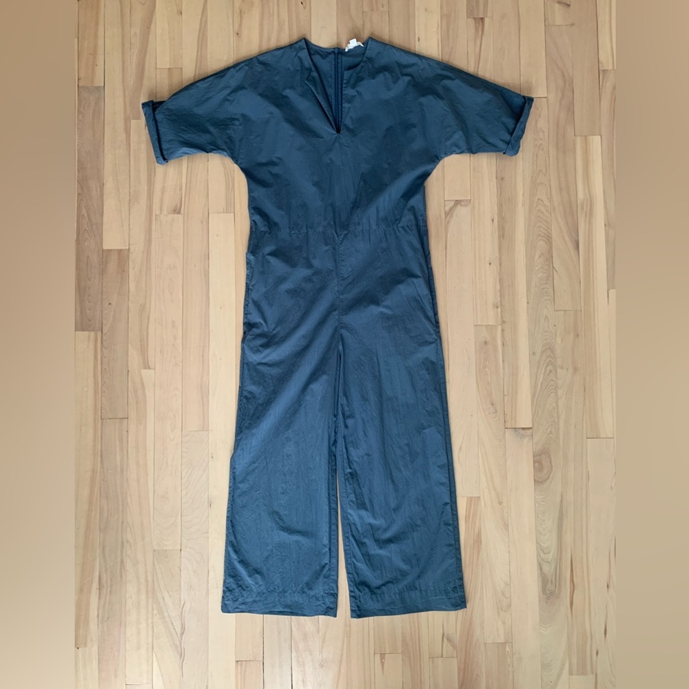 Elegant Blue Jumpsuit - Picture 2 of 10